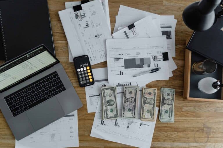 7 Different Types of Income Streams for Your Business